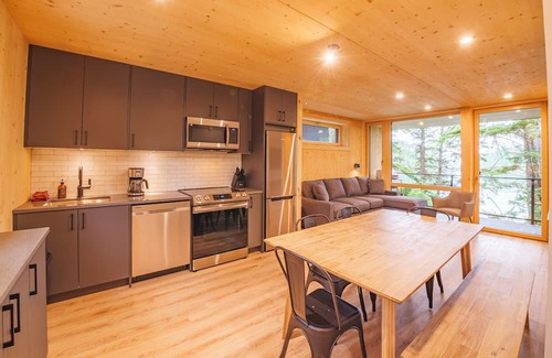 Ucluelet Cabin | The Cabins - 2 Bedroom - Signature Ocean Front