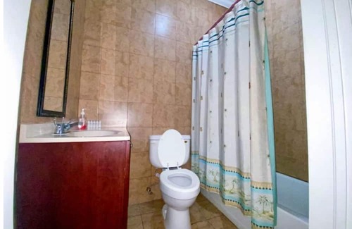 Nassau Apartment | Leah's Heaven - Cozy One Bedroom Suite
