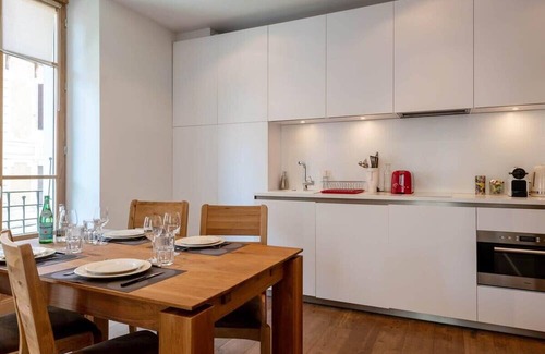 Annecy Old Town Apartment | ANNAPURNA, Annecy Rent Lodge