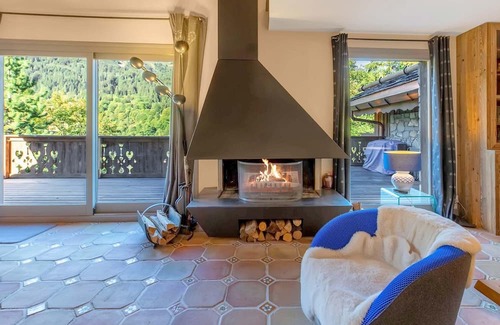 Meribel Ski Chalet | Chalet Broceliande with hot tub