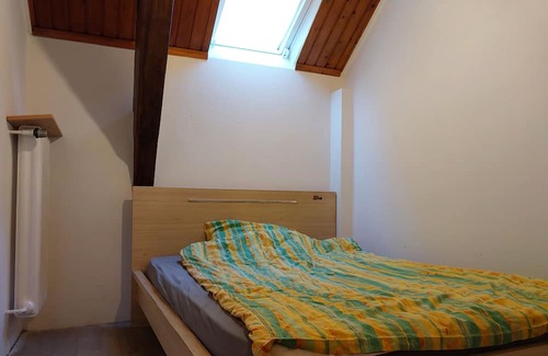 Haller House | Alles Außer Normal und das aus Überzeugung! Nur für Nicht-normalos Geeignet