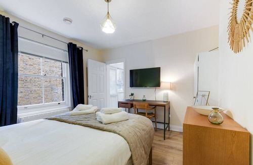 West Ealing Apartment | Cosy 1 Br Apartment, easy access to London