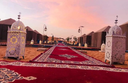 Taouz RV Rental | Morocco désert Camp