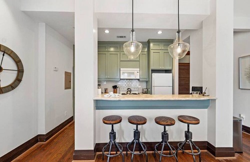 Galveston Apartment | League Lofts-Historic Galveston-Heart of Downtown!