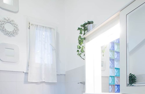 Quartiere XIII Aurelio Apartment | 15 minutes from San Pietro and a few steps from the metro.