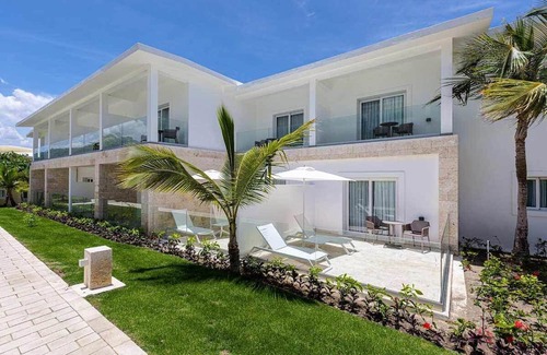 Puerto Plata Resort | All-Inclusive Premium Junior Swim Up Suite at Senator Puerto Plata Resort