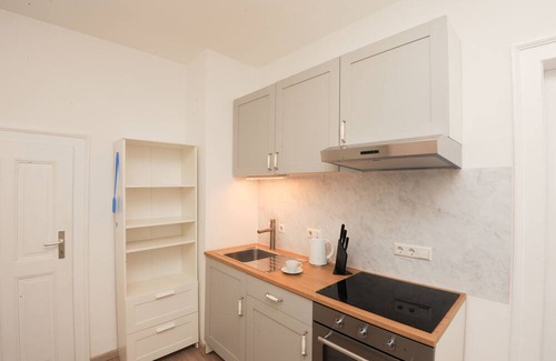 Coburg Apartment | Apartment in a quiet location with a parking space