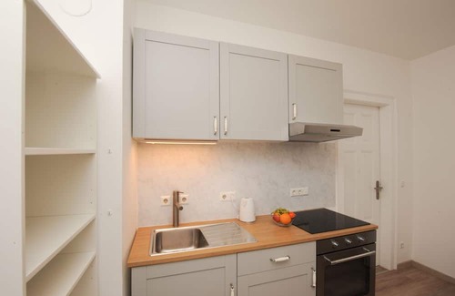Coburg Apartment | Apartment in a quiet location with a parking space