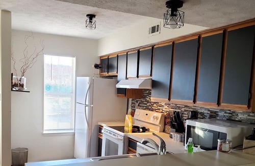 Central Newport News Condo | Modern, Spacious Condo with Loft, Minutes from the Beach!