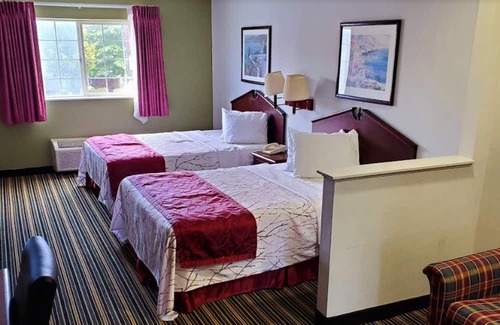 North Gresham Hotel | Holiday Inn Express Portland East, an IHG Hotel