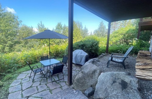 Mont-Tremblant Condo | Ski IN/ Ski OUT Lovely condo on the mountain.