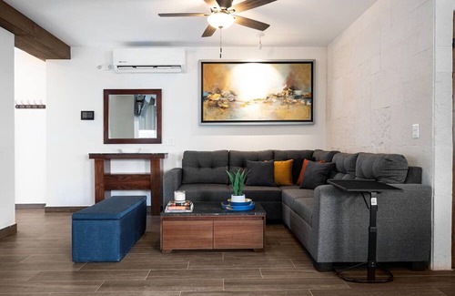 Monterrey Apartment | Services and quick access to San Pedro