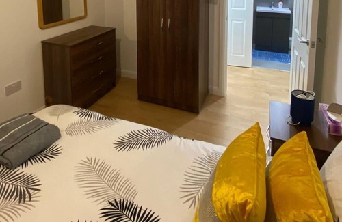 West Ealing Apartment | Brand new 1 bedroom apartment F1
