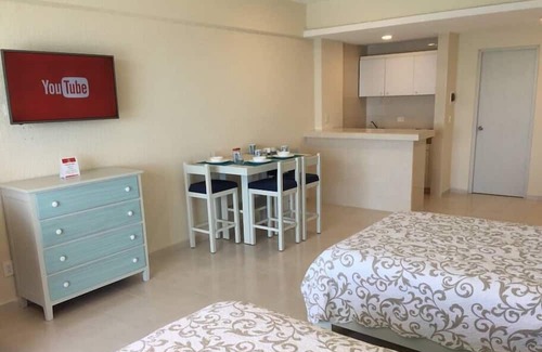 Punta Cancun Condo | Caribbean SeaView in the Heart of the Hotel Zone