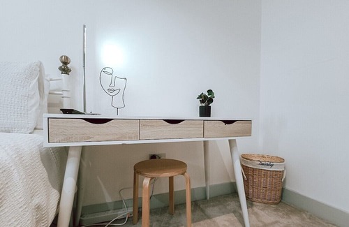 Tudor Apartment | The Pembroke Studio by Richmond Park