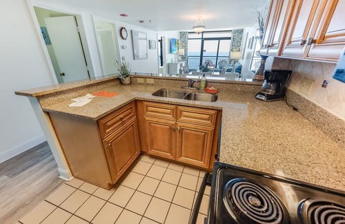Windy Hill Condo | Pools, Beachfront Views, Sunny Getaway, Beach Cove