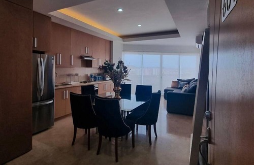 Marina Mazatlan Apartment | Depa con Vista a la Marina y Restaurante