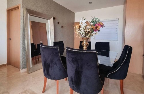 Marina Mazatlan Apartment | Depa con Vista a la Marina y Restaurante