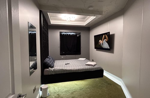 Limerick City Centre Apartment | Get teleported to this magic world in one click !