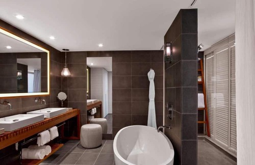 Wailea House | 1-Bedroom Suite at a 4.5⭐️ Hotel