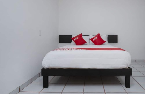 Chetumal Hotel | OYO Hotel Nachancan