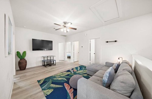 Galveston House | The Big Blue House|BeachBox| 2 Houses in 1!