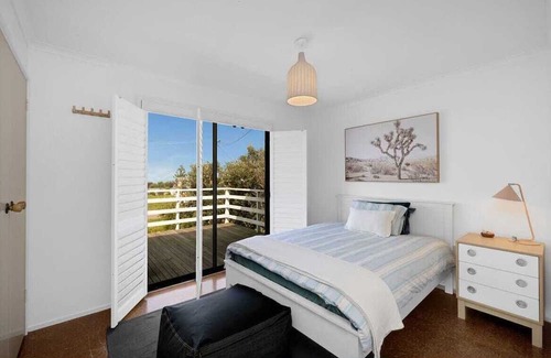 Kilcunda House | Kilcunda surf-beach, ocean-views two-storey beach shack on the Bluff
