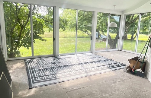 Greenwich House | Beautiful Back Country Home on 20 acres! Ultra Private and Exclusive!