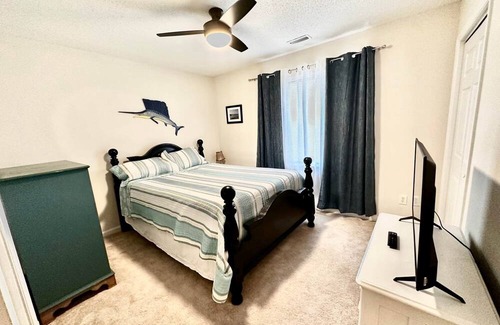 Peletier Condo | Beauty and the Beach ~ Silver Creek, Peletier NC, Beauty and the Beach, Silver Creek Townhome