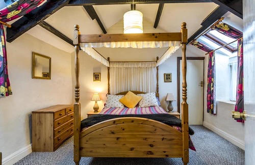 St. Florence Apartment | The Loft - 1 Bedroom Apartment - Saint Florence