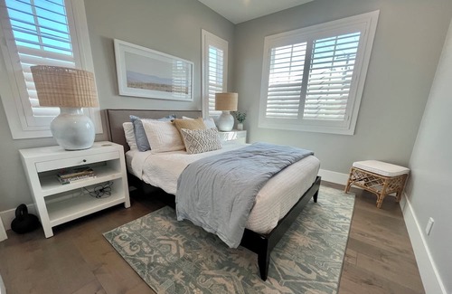 Sunset Park Apartment | Brand new furnished 1-bed apartment in Santa Monica in quiet neighborhood.