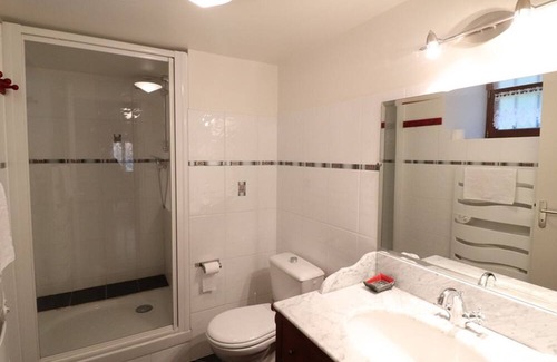 Lapeyrugue Cottage | Gite Lapeyrugue, 2 bedrooms, 4 persons