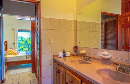Las Olas Beach Community Condo | Casa La Joya - Close to beach / Oceanview