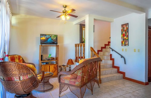 Las Olas Beach Community Condo | Casa La Joya - Close to beach / Oceanview