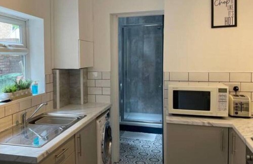 Gateshead Condo | Fully refurbished 2 bed*contractors*families*wifi