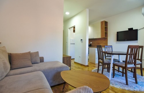 Becici Apartment | Sea View Flat w Balcony 5 min to Beach in Budva