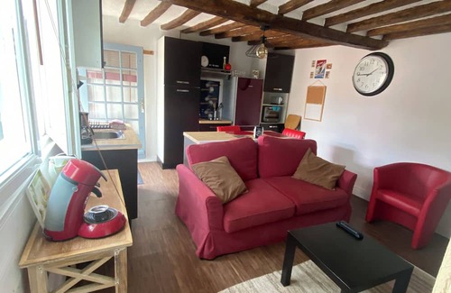 Mery-Bissieres-en-Auge House | Country house in the Pays d'Auge. Relaxation and rest here at the Gîte du Laizon.