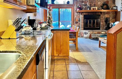 Lutsen House | Ski-In, Ski-Out Townhome with Lofted Owner's Suite