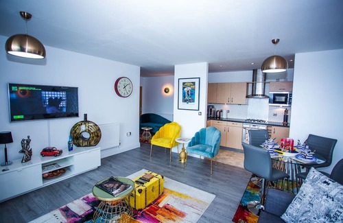 Greenwich Apartment | Music Box Pent House