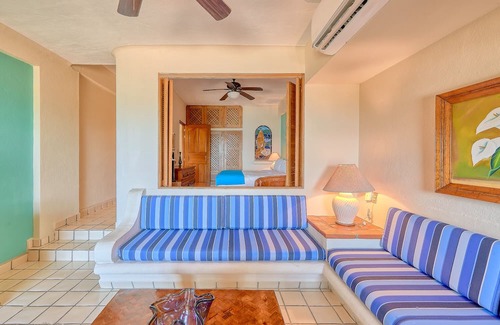 Emiliano Zapata Condo | Incredible Casa de Carole