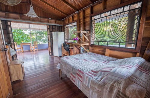 Puerto Viejo de Talamanca House | Beautiful Beachfront Property - Fiberoptic Internet