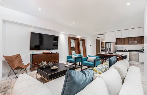 Downtown Puerto Vallarta Condo | Luxurious 2 bed 2 bath. Avida!