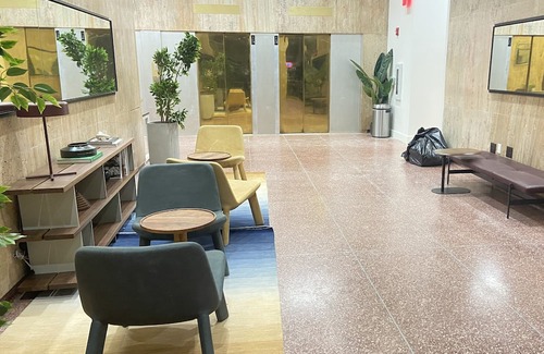 Civil Rights Historic District House | Luxury Boho Retreat DOWNTOWN