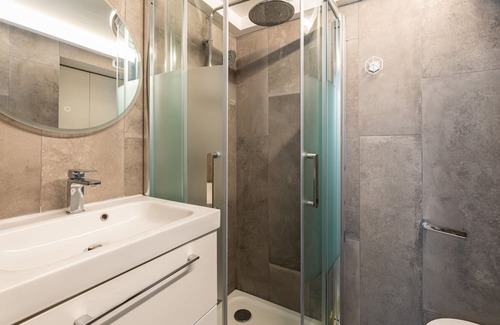 Lyon City Centre Apartment | DIFY Bonald - Quai du Rhône