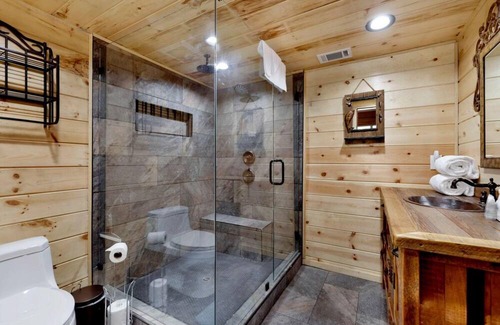 Boulder Bay Cabin | Top Notch Lodge #2056 by Big Bear Vacations