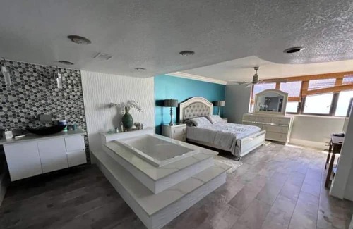 Seabreeze Park Condo | Beautiful Ocean Front Condo !!! 😍🏝