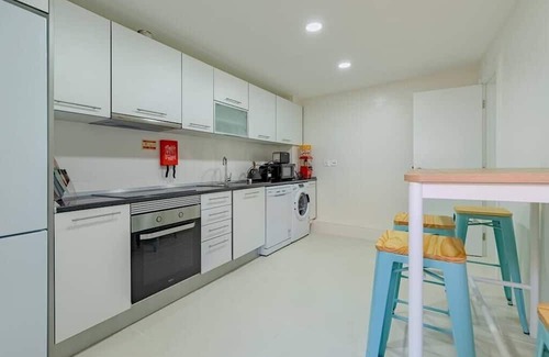 Setubal Apartment | Good Vibes Apartment
