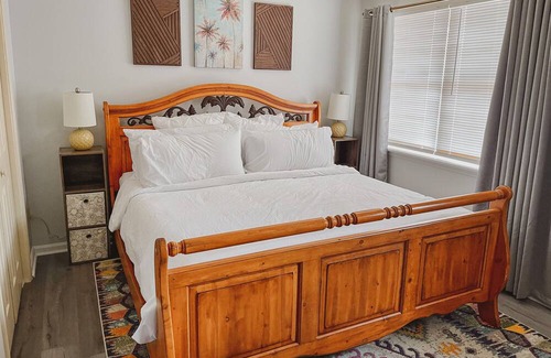 Fairforest House | Newly Renovated & Ready for Your Stay!