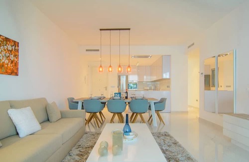 New Golden Mile Apartment | Belaire 4 bedroom apartment with terrace and shared pools
