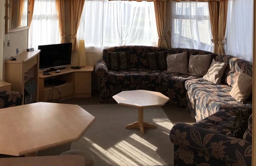 Camber House | Camber sands 3 bedrooms gas central heating seaside fun